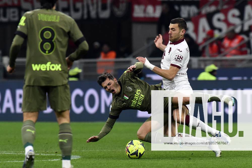 Photo IPP Paolo Bona Milan 10 02 2023 Serie A Football Championship season 2022 2023 Milan Turin In the photo Brahim Diaz and Alessandro Buongiorno Italy Photo Press Worldwide Copyright 0