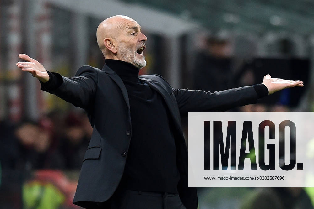 Photo IPP Paolo Bona Milan 10 02 2023 Serie A Football Championship season 2022 2023 Milan Turin In the photo Sitefano Pioli, coach of Milan Italy Photo Press Worldwide Copyright 0