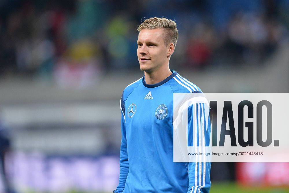 Fußball EM-Qualifikation Deutschland - Georgien am 11.10.2015 in der Red Bull Arena in Leipzig Bernd Leno ( Deutschland )
