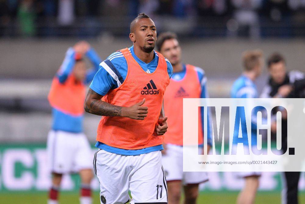 Fußball EM-Qualifikation Deutschland - Georgien am 11.10.2015 in der Red Bull Arena in Leipzig Jerome Boateng ( Deutschland )