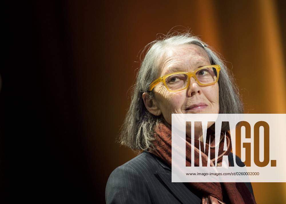 STOCKHOLM 2015 05 08 Canadian poet Anne Carson presents her performance Antigonick at Moderna museet STOCKHOLM SVERIGE ACE