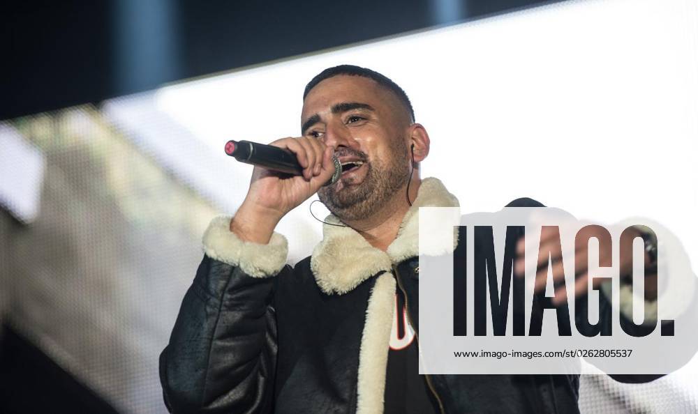 Rapper Haftbefehl tritt am 17. Dezember 2015 beim Red Bull Sound Bash in der Grugahalle in Essen auf. Deutschland Nordrhein Westfalen Essen