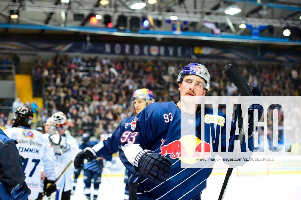 Maximilian Kastner (EHC Red Bull Muenchen), Schlussszene, EHC Red Bull Muenchen vs Straubing Tigers, 25.11.16