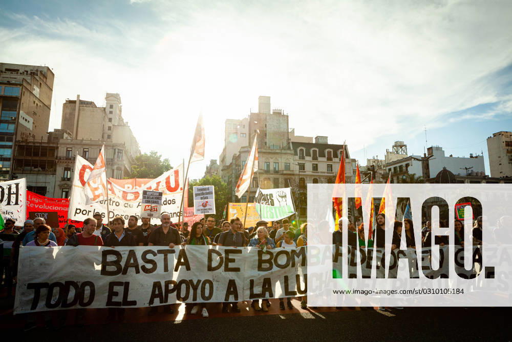 Social organizations stand in front of the Israeli embassy in Buenos Aires during a protest in support of Palestinians in Gaza, amid the conflict between Israel and Hamas. The protesters were demanding Israel to stop the bombing against Gaza and to allow humanitarian aid. Buenos Aires Argentina - ZUMA in 20231025_int_a188_008