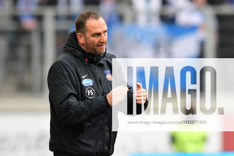 Coach Frank Schmidt 1 FC Heidenheim gestures 27 01 2018 Football 2 Bundesliga MSV Duisburg vs 1 FC Heidenheim Duisburg Schauinsland Reisen are