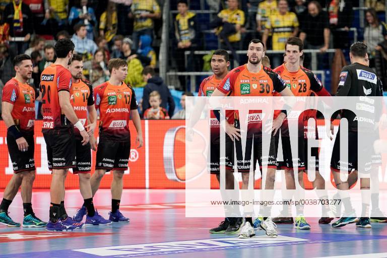 Player of the Rhein Neckar Lions disappointed about the defeat disappointment after the final whistle highlight losers lost frustration disappointed pessimistic handball Champions League Rhein Neckar Lions RK Vardar Skopje