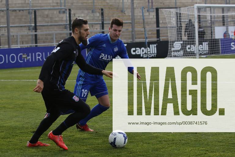 Frankfurt am Main PSD Bank Arena on Bornheimer Hang Regionalliga South Season 2018 2019 FSV Frankfurt vs. Viktoria Aschaffenburg Robert Schick 15 FSV Frankfurt vs. Jonas Fritsch Aschafenburg Test match