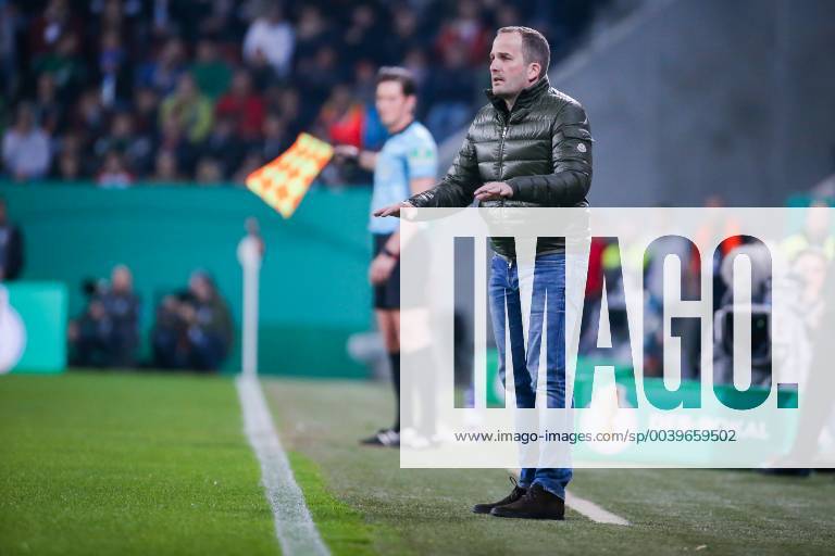 Coach Manuel Baum FC Augsburg gestures DFB regulations prohibit any use of photographs as image sequences and or quasi video GER Football DFB Cup FC Augsburg RB Leipzig 02 04 2019 Augsburg