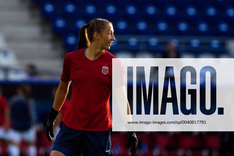 Goalkeeper Cecilie Haustaker Fiskerstrand of Norway during warm up ahead of the FIFA Womens World Cup match between South Korea and Norway on June 17, 2019 in Reims Photo Fredrik Varfjell IMAGE code FV 150266 bbeng football football football women lady women norway norway South Korea Republic of Korea Sor Korea Republic of Korea France France World Cup 2019 World Cup FIFA Womens World Cup 2019 South Korea,