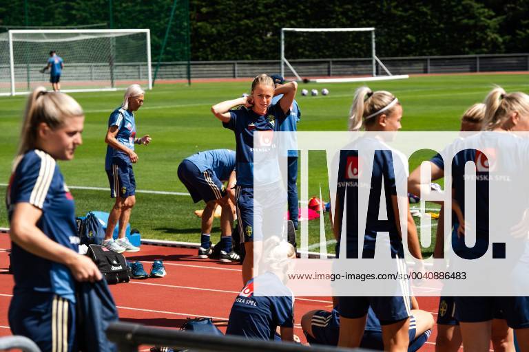Amanda Ilestedt of Sweden during a training session on June 23, 2019 in Paris Photo Simon Hastegard Image Source Code SH 180083 bbeng football football soccer ladies women women france france world cup world championships 2019 world championship fifa women s world cup 2019 world cup sweden sweden training,
