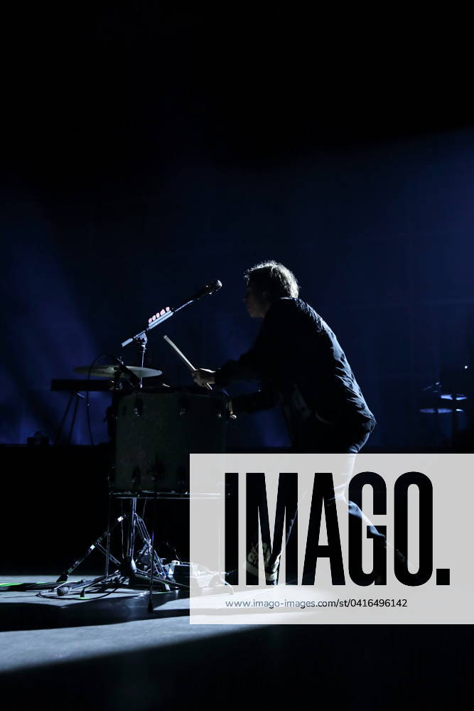 Frederik Fred Rabe from the band Giant Rooks at a concert in the Max Schmeling Halle in Berlin, February 23, 2024 Giant Rooks concert Berlin