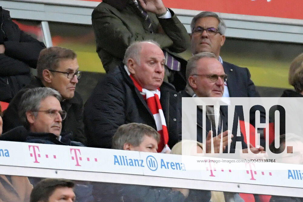 Soccer 1 Bundesliga, FC Bayern Muenchen TSG 1899 Hoffenheim, v l President Uli Hoeness FC Bayern Muenchen and Karl Heinz Rummenigge after the 1 2 Muenchen