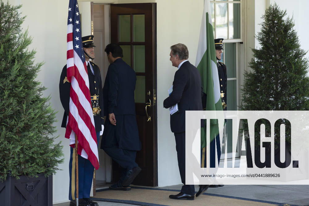 President Donald Trump Greets Prime Minister Imran Khan at the White House United States President Donald J. Trump greets the Prime Minister of the Islamic Republic of Pakistan Imran Khan as he arrives to the White House in Washington D.C., U.S. on July 22, 2019. Credit: Stefani Reynolds CNP Washington District of Columbia United States of America