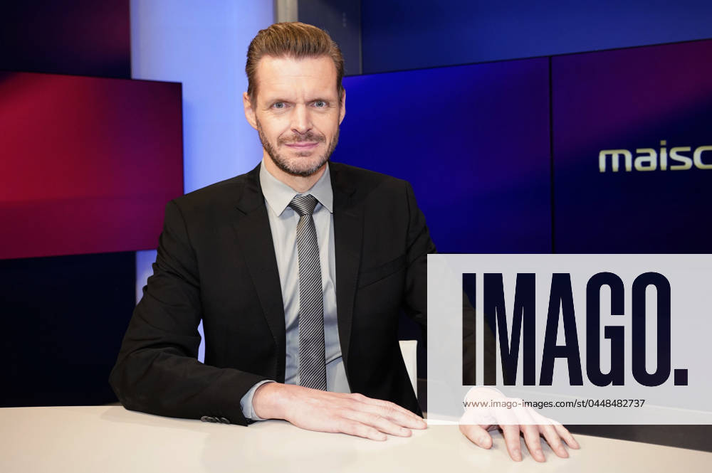Florian Schroeder on the ARD talk show maischberger in Studio Berlin Adlershof Berlin, 23 04 2024 Foto:xT.xBartillax xFuturexImagex maischberger2304_4419