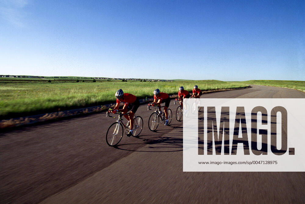 Cycling Road cycling, Rad, Radsport, Strasse team in action. ,model released, Symbolfoto
