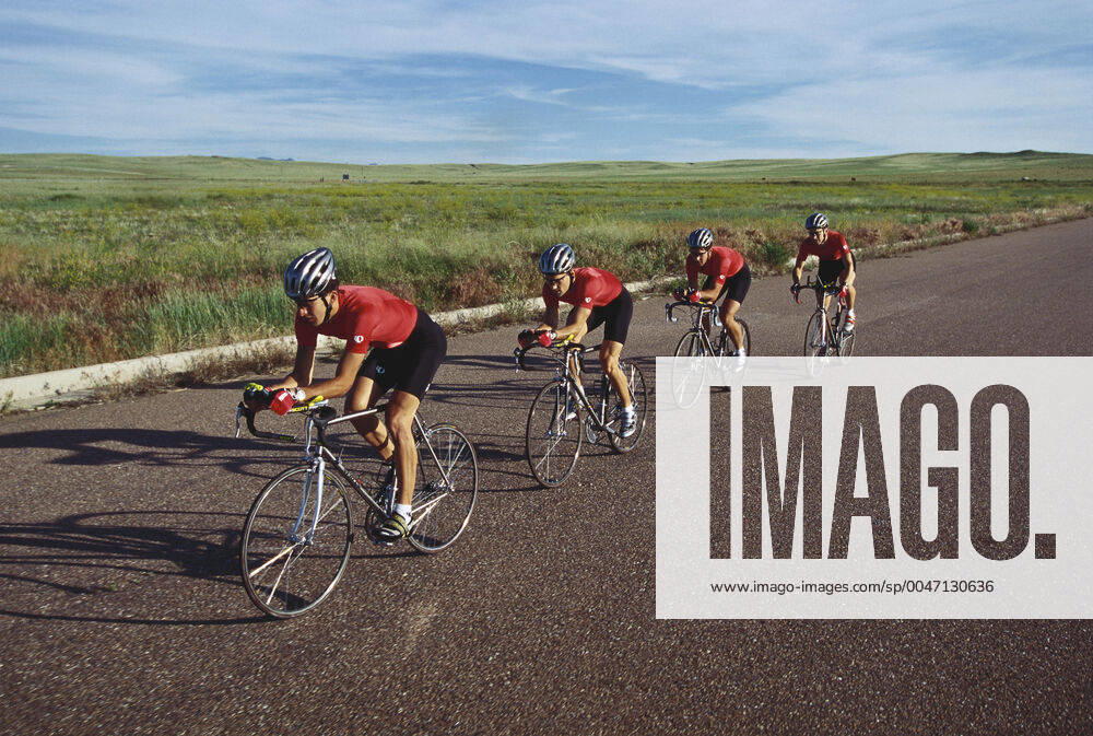 Cycling Road cycling, Rad, Radsport, Strasse team in action. ,model released, Symbolfoto
