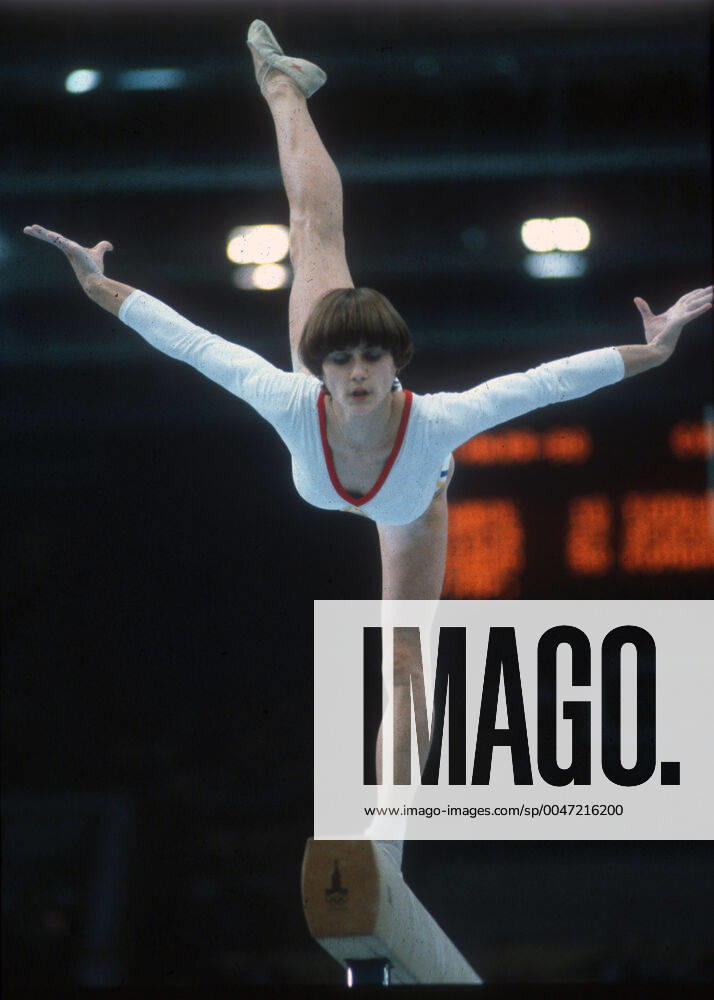 Olympics 1980 Moscow Gymnastics Olympic Champion Nadia Comaneci Romania Action on the balance beam 25 07 1980 HM