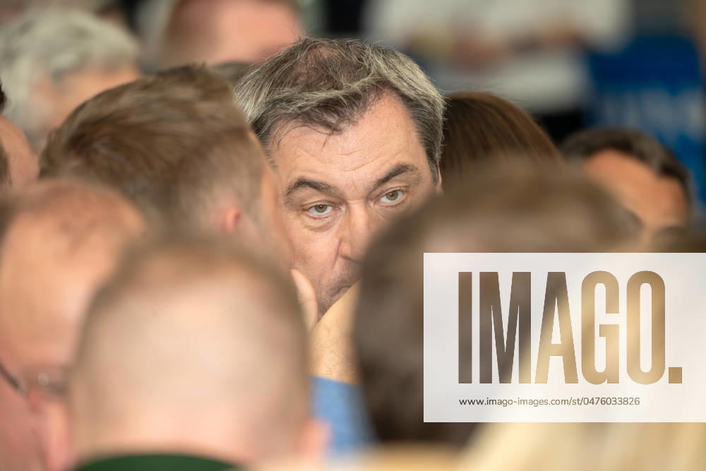 Markus Söder, CSU, Bavarian Prime Minister, European election campaign at the Truderinger Festwoche, Munich, 12 May 2024 Germany, Munich, 12 May 2024, Markus Söder, CSU, Bavarian Prime Minister, among the visitors to the beer tent, CSU event at the Truderinger Festwoche, traditional Bavarian folk festival in