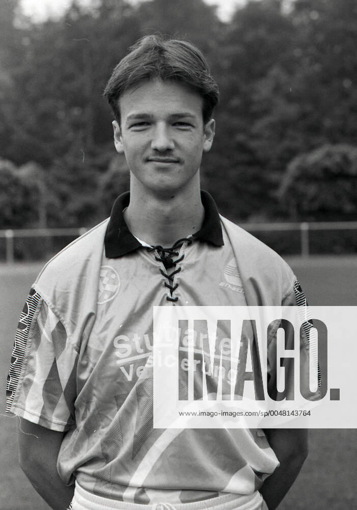 02 07 92 Stuttgarter Kickers Photo shoot Germany, Stuttgart, 02 07 92, Soccer, Stuttgarter Kickers, Photo shoot season 1992 1993 Fredi Bobic
