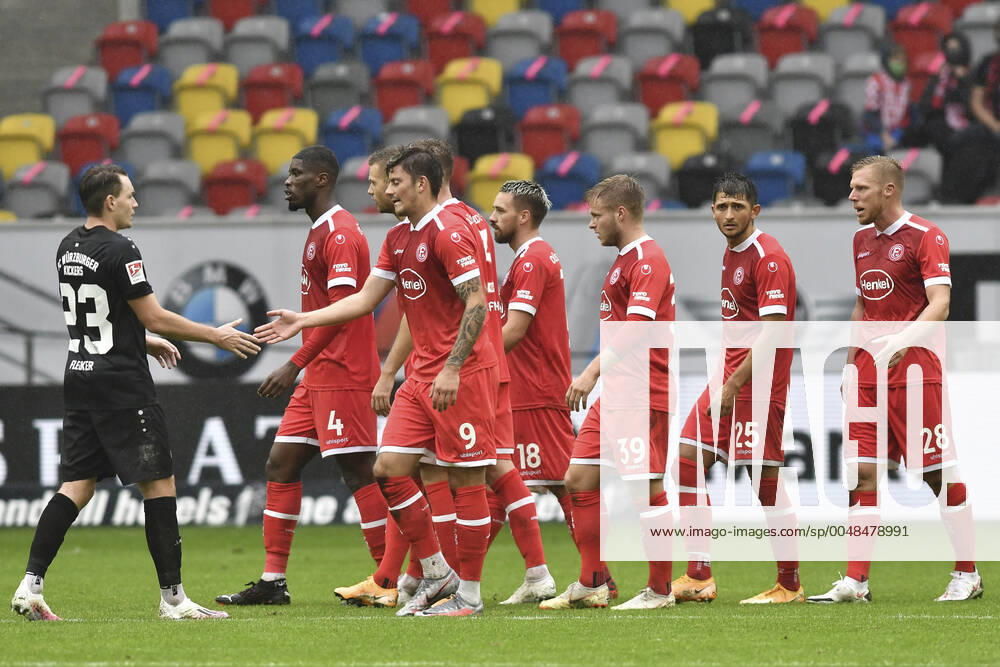 Final jubilation Final jubilation Emotion Joy of the team of Duesseldorf 26 09 2020 Football, 2 Bundesliga, Fortuna Duesseldorf vs FC Wuerzburger Kickers, Merkur Spiel Arena, Duesseldorf, DFB DFL REGULATIONS PROHIBIT ANY USE OF PHOTOGRAPHS AS IMAGE SEQUENCES AND OR QUASI VIDEO