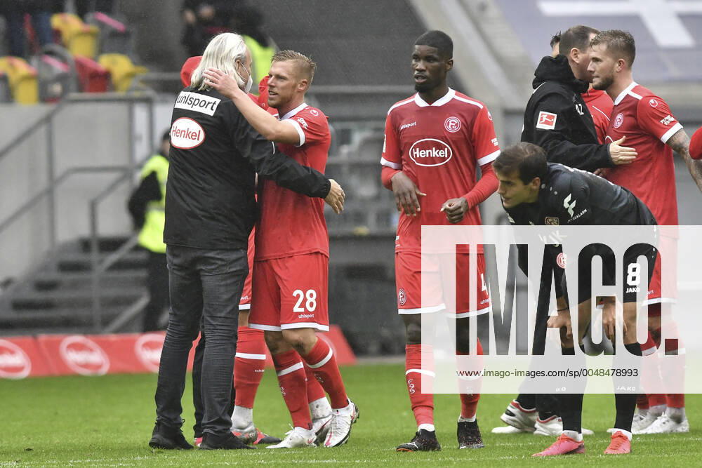 Final jubilation Final jubilation Emotion Joy of the team of Duesseldorf 26 09 2020 Football, 2 Bundesliga, Fortuna Duesseldorf vs FC Wuerzburger Kickers, Merkur Spiel Arena, Duesseldorf, DFB DFL REGULATIONS PROHIBIT ANY USE OF PHOTOGRAPHS AS IMAGE SEQUENCES AND OR QUASI VIDEO