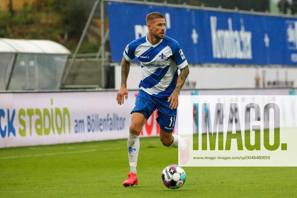 Fussball 2 Bundesliga SV Darmstadt 98 SSV Jahn Regensburg emonline v l , Tobias Kempe SV Darmstadt 98 Freelance