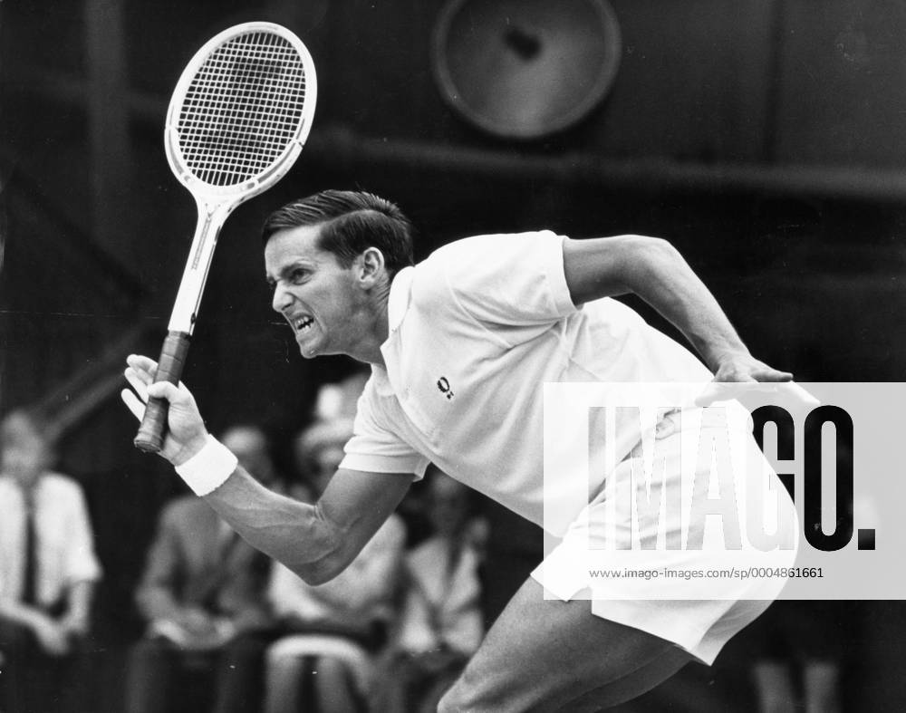 ROY EMERSON - Australia - ZUMAk09 o0 Aufnahmedatum geschätzt o0 Herren o0 Tennis