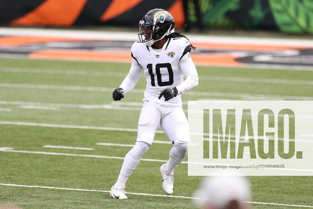 CINCINNATI, OH - OCTOBER 04: Jacksonville Jaguars wide receiver Laviska Shenault Jr. (10) in action during the game against the Jacksonville Jaguars and the Cincinnati Bengals on October 4, 2020, at Paul Brown Stadium in Cincinnati, OH. (Photo by Ian Johnson Icon Sportswire) NFL, American Football Herren, USA OCT 04 Jaguars at Bengals Icon201004085
