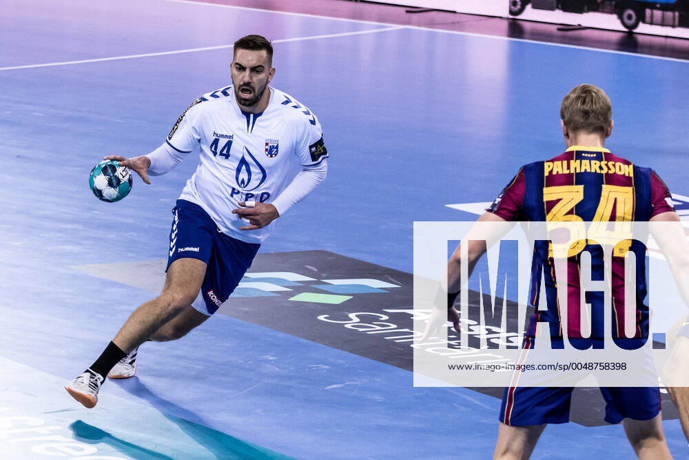 Matej Hrstic of HC PPD Zagreb during the VELUX EHF Champions League match between FC Barcelona, Barca and HC PPD Zagreb at Palau Blaugrana on October 14, 2020 in Barcelona, Spain. Barcelona Spain - ZUMAa181 20201014_zaa_a181_033
