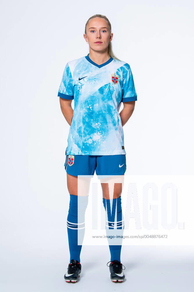 Thea Bjelde of the Norwegian womens national football team poses for a portrait on October 22, 2020 in Oslo Photo Vegard Wivestad Grott BILDBYRAN kod VG VG0061 bbeng fotball fotboll football norge norway a kvinnor portrett porträtt portraits dam,