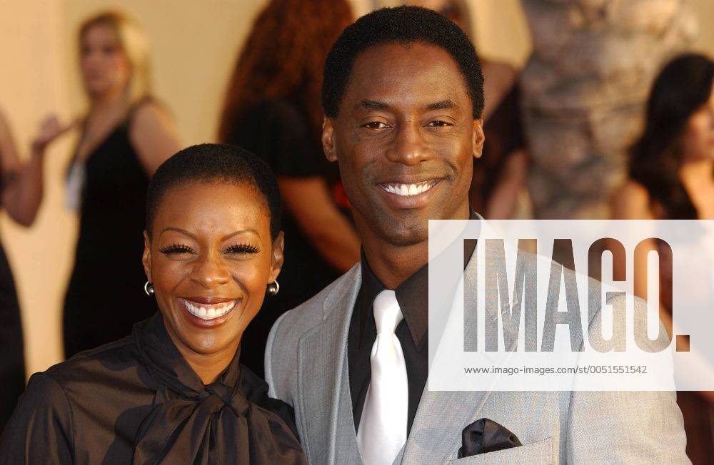 Schauspieler Isaiah Washington mit seiner Ehefrau Jenisa Marie (beide USA) anlässlich der - 2006 American Music Awards - in Los Angeles
