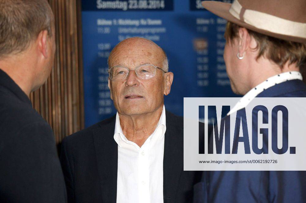 Volker Schloendorff bei der Premiere des Kinofilms Diplomatie im Cinema Paris. Berlin, 25.08.2014 xT.xBartillax xFuturexImage