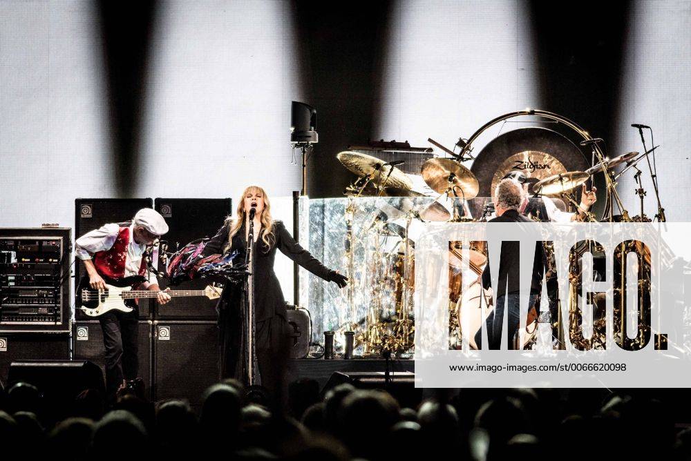 Oct. 18, 2014 - Toronto, Ontario, Canada - British-American rock band Fleetwood Mac performed sold out show at Air Canada Centre in Toronto. In picture: JOHN MCVIE, STEVIE NICKS and LINDSEY BUCKINGHAM - ZUMAv53