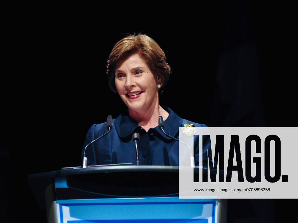 Laura Bush wishes Trumps the very best 01 November 2017 - Former U.S. first lady Laura Bush said she wishes the newest first family the very best and the Trump administration success in the White House in a recent CNN interview. File Photo: 2011 Negev Dinner at the Hamilton Convention Center, Hamilton, Ontario, Canada. Photo Credit: Brent Perniac AdMedia Hamilton ON Canada