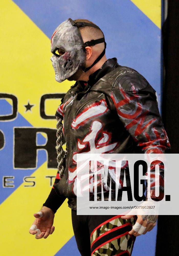 Oceanside, California, USA - 10 15 2016_Oceanside, CA_SoCal Pro Wrestling s Rumble in Oceanside event at the Oceanside Boys & Girls Club gymnasium. Wrestler Destro enters the gym for a match._Photo by Oceanside USA - ZUMAn47_