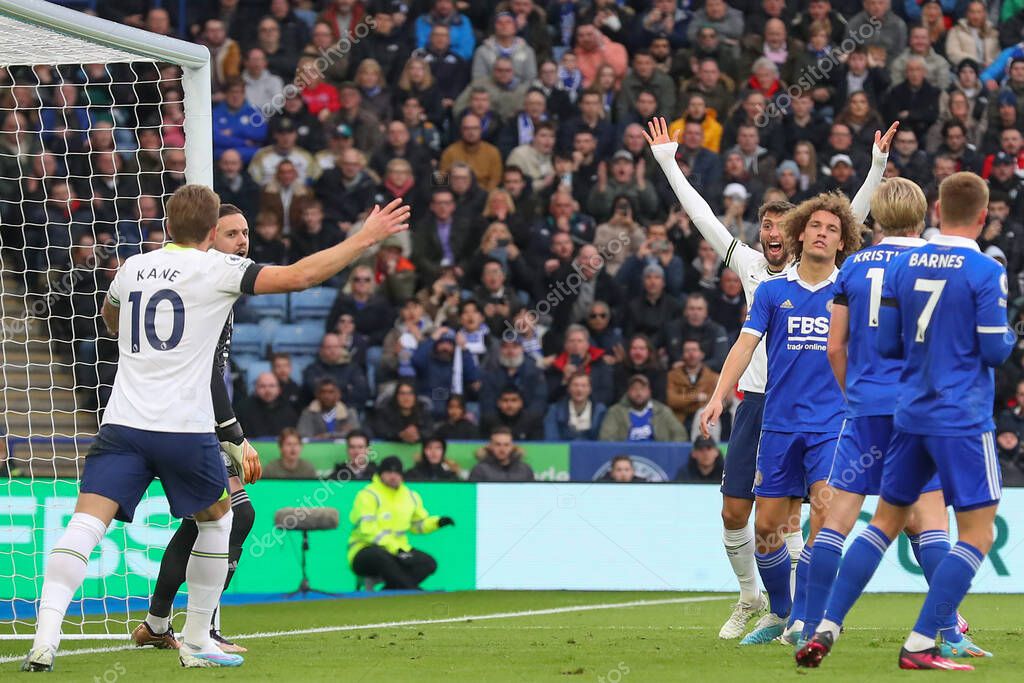 Rodrigo Bentancur #30 of Tottenham Hotspur celebrates his goal to make it 0-1 during the Premier League match Leicester City vs Tottenham Hotspur at King Power Stadium, Leicester, United Kingdom, 11th February 202