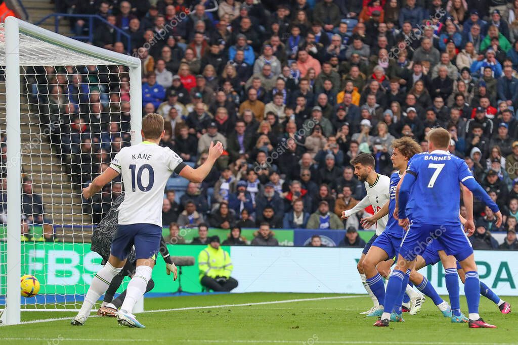Rodrigo Bentancur #30 of Tottenham Hotspur scores a goal to make it 0-1 during the Premier League match Leicester City vs Tottenham Hotspur at King Power Stadium, Leicester, United Kingdom, 11th February 202