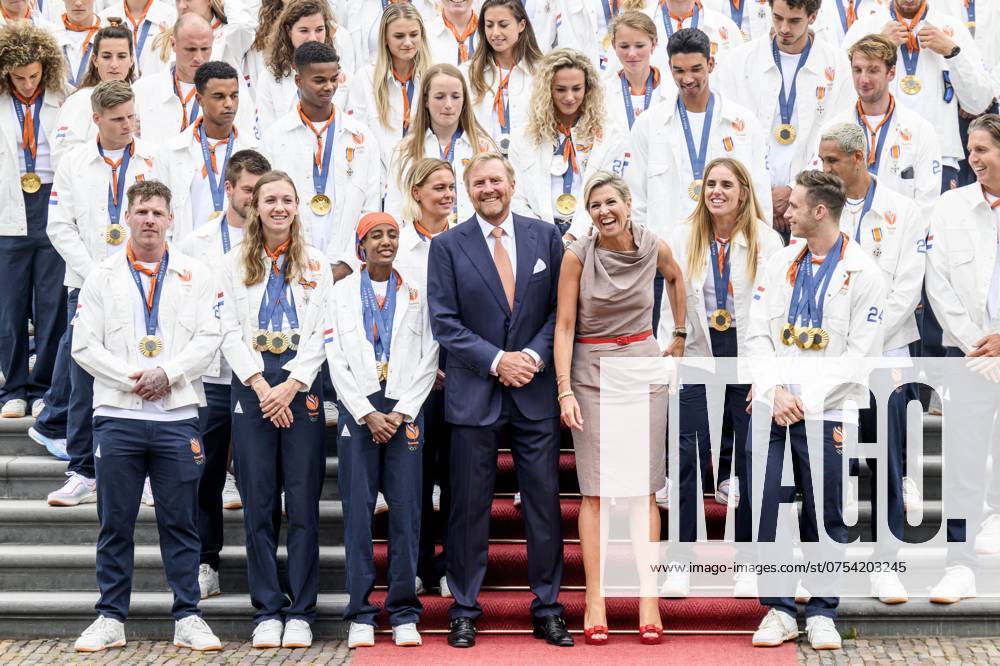 The Hague, The Netherlands, 2024 08 13 15 26 16 THE HAGUE, 13 08 2024, Huis ten Bosch PalaceKing Willem Alexander and Queen Maxima receive the Dutch medal winners of the 2024 Summer Olympics in Paris at Huis ten Bosch PalacePHOTO NLImage Patrick van EmstIn the pho
