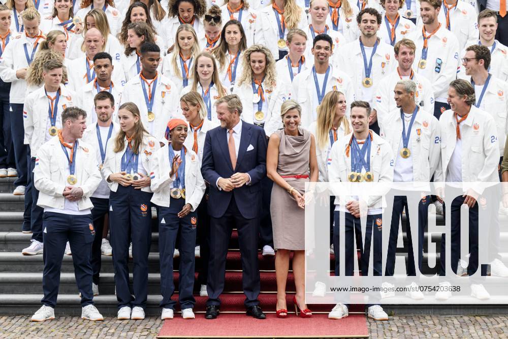 The Hague, The Netherlands, 2024 08 13 15 27 43 THE HAGUE, 13 08 2024, Huis ten Bosch PalaceKing Willem Alexander and Queen Maxima receive the Dutch medal winners of the 2024 Summer Olympics in Paris at Huis ten Bosch PalacePHOTO NLImage Patrick van EmstIn the pho