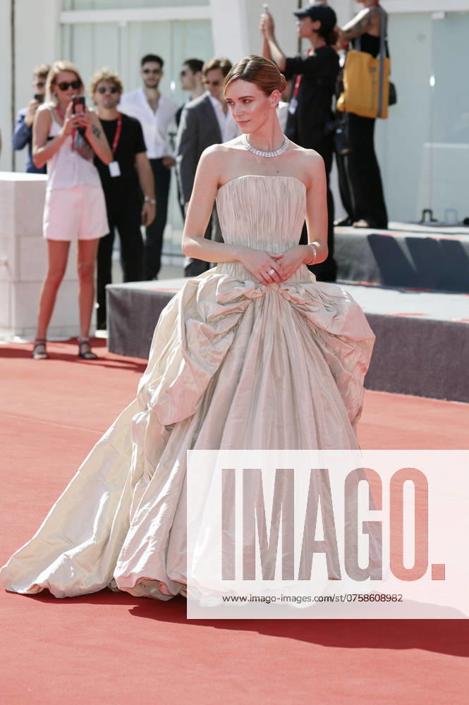 Stacy Martin at the premiere of the feature film The Brutalist at the Biennale di Venezia 2024 81 Venice International Film Festival at the Palazzo del Cinema Venice, 01 09 2024 Foto:xD.xBedrosianx xFuturexImagex brutalist_4913