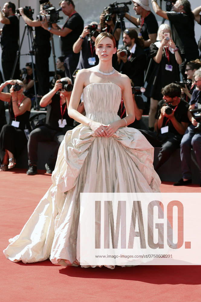 Stacy Martin at the premiere of the feature film The Brutalist at the Biennale di Venezia 2024 81 Venice International Film Festival at the Palazzo del Cinema Venice, 01 09 2024 Foto:xD.xBedrosianx xFuturexImagex brutalist_4915