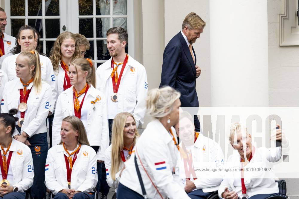Den Haag, The Netherlands, 2024-09-10 15:42:13 THE HAGUE, 10-09-2024, Noordeinde Palace King Willem Alexander and Princess Margriet of the Netherlands will receive the Dutch medal winners of the 2024 Summer Paralympic Games in Paris at Noordeinde Palace in The Hague on Tuesday afternoon, September 10. PHOTO: NLBeeld Patrick van Emst Credit: NL Beeld Patrick van Emst