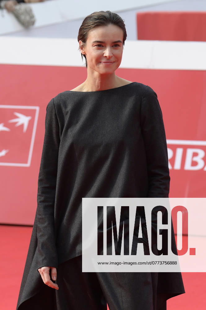 Kasia Smutniak at the premiere of the documentary La valanga azzurra at the 19 International Film Festival of Rome Festa del Cinema di Roma 2024 at the Auditorium Parco della Musica Rome, 18 10 2024 Foto:xA.xM.xTinghinox xFuturexImagex valanga_4007