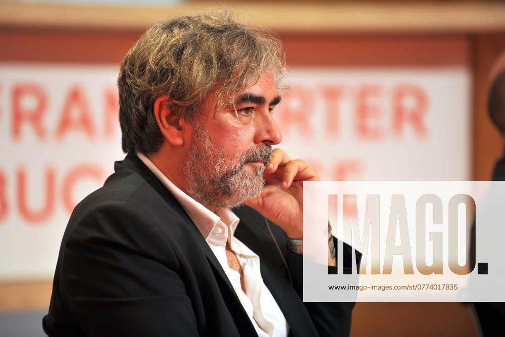 Frankfurt Book Fair 2024 Journalist Deniz Yücel on 19 10 2024 at the Frankfurt Book Fair 20241019MWI011532