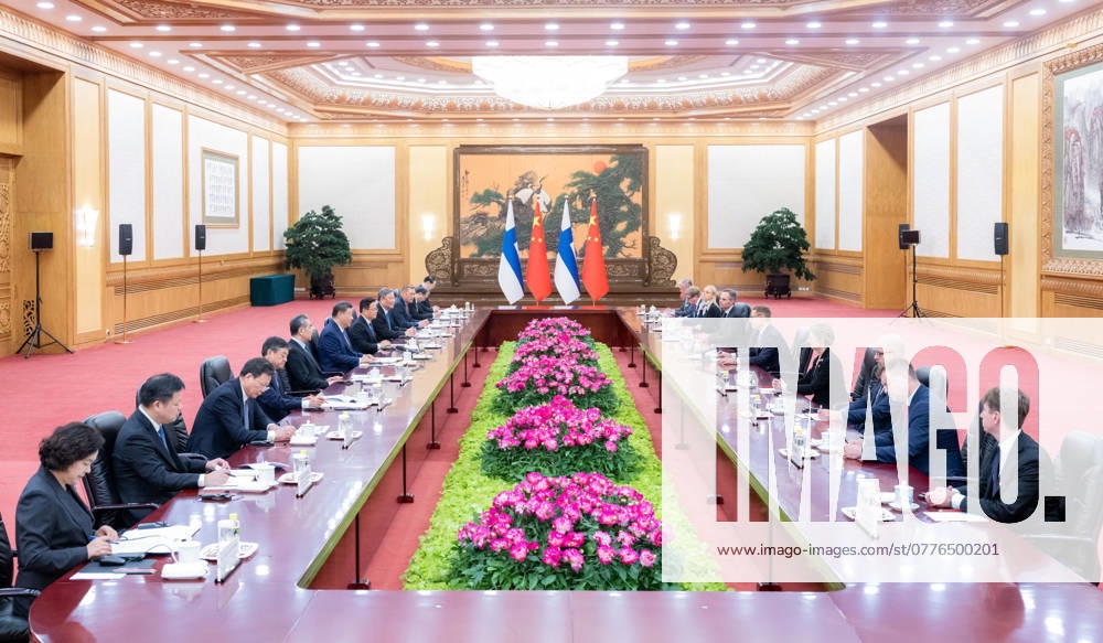 (241029) -- BEIJING, Oct. 29, 2024 -- Chinese President Xi Jinping holds talks with Finnish President Alexander Stubb, who is on a state visit to China, at the Great Hall of the People in Beijing, capital of China, Oct. 29, 2024. ) CHINA-BEIJING-XI JINPING-FINNISH PRESIDENT-TALKS (CN) ZhaixJianlan