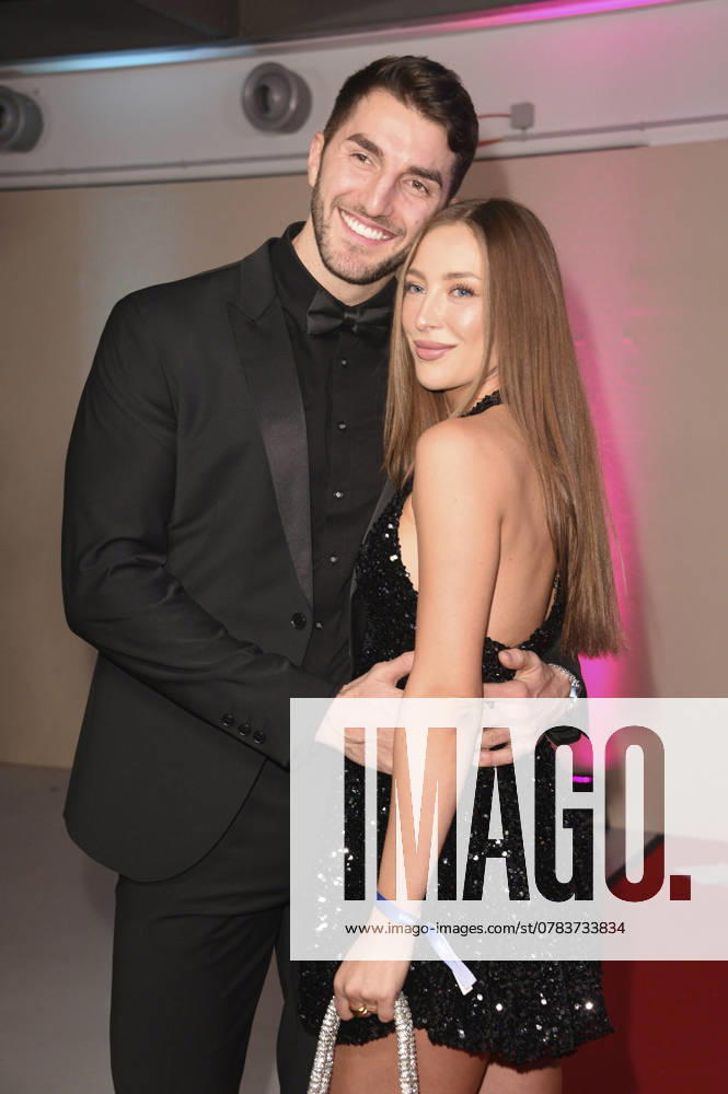Dennis Gries and Katja Geretschuchin at the presentation of the Reality Awards 2024 at the MMC Studios Cologne, 07 12 2024 Foto:xN.xKubelkax xFuturexImagex reality_4319