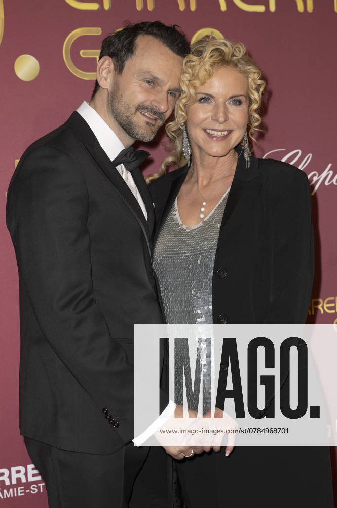 Victoria Herrmann with husband David Böthig at the 30 Josà Carreras Gala 2024 at Media City Leipzig Leipzig, 12 12 2024 Foto:xM.xKremerx xFuturexImagex carreras_4206