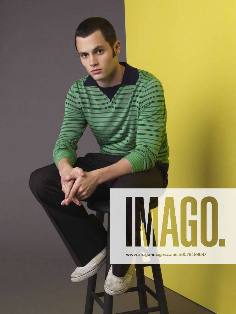 Gossip Girl Pictured: Penn Badgley as Dan © 2007 The CW Network, LLC. All Rights Reserved. Los Angeles CA 31730_0044