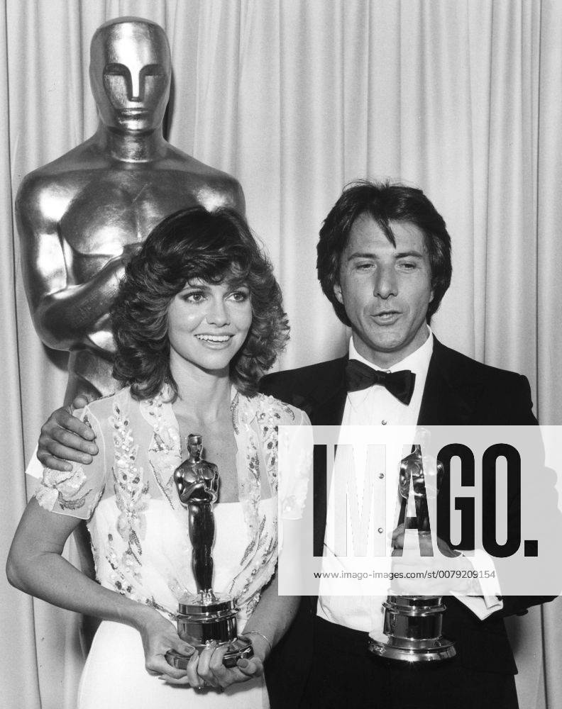 Sally Field, 75. Geburtstag am 6. November Sally Field, Dustin Hoffman at the 52th Annual Academy Awards, 1980 Hollywood CA USA