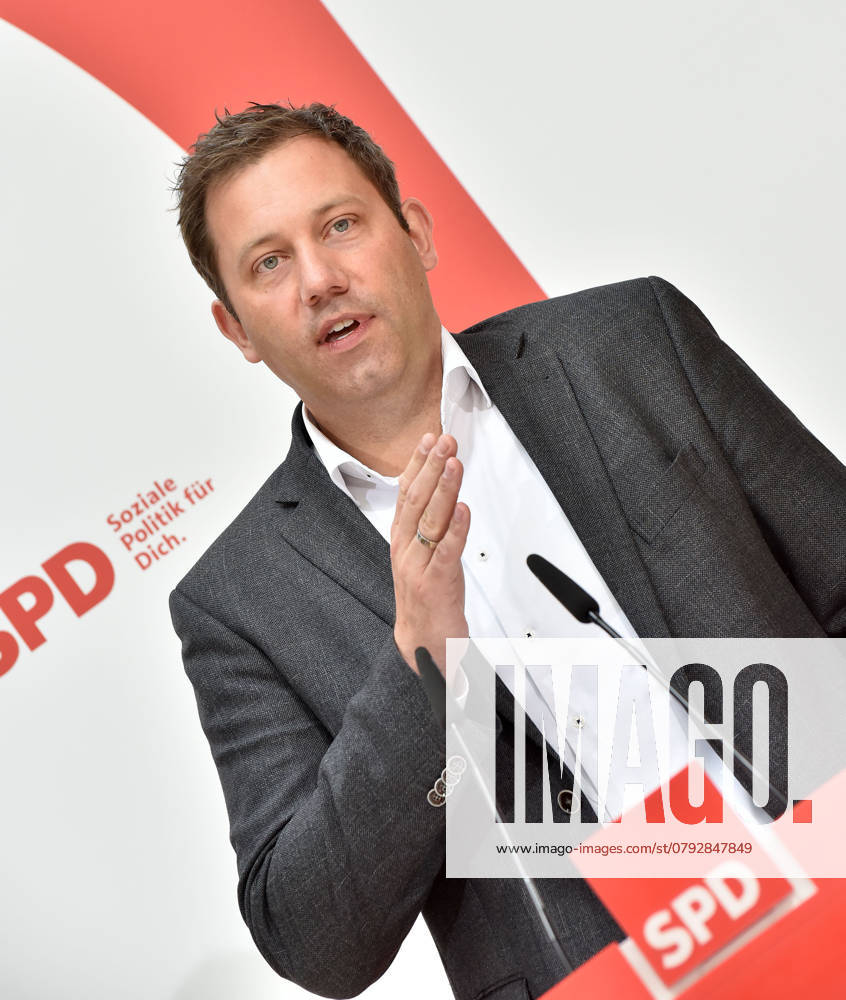 Lars Klingbeil SPD Chairman of the party at the PK to the State election in NRW, at Willy Brandt House in Berlin, Berlin Germany, Germany